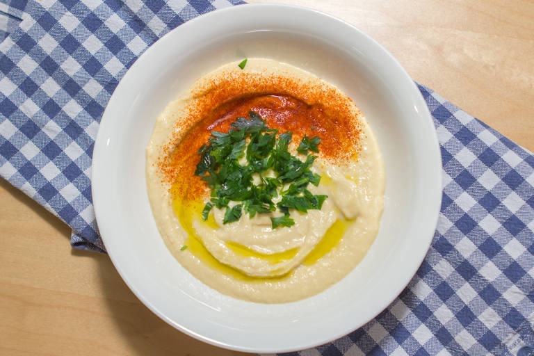 Kremni hummus