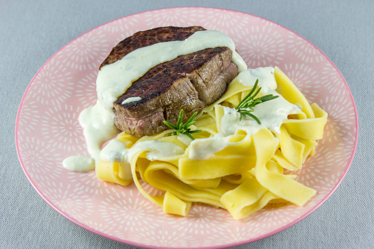 Steak z gorgonzolo